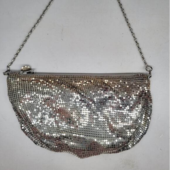 Vintage 60s 70s Metallic Sliver Gold Tone Mesh Ombré Chainmail Crossbody Bag - Picture 4 of 11